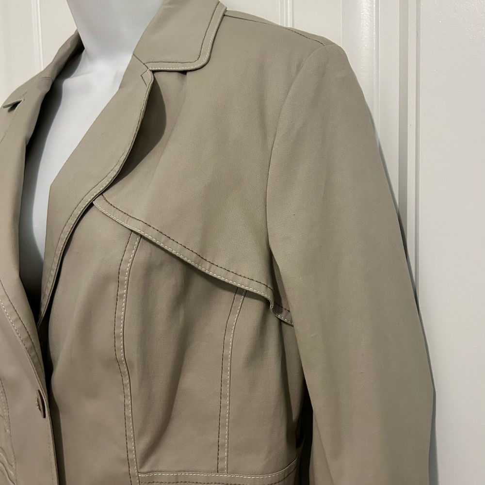 Conrad C Women's Stylish Chic Beige Jacket Blazer 10 - Picture 3 of 10